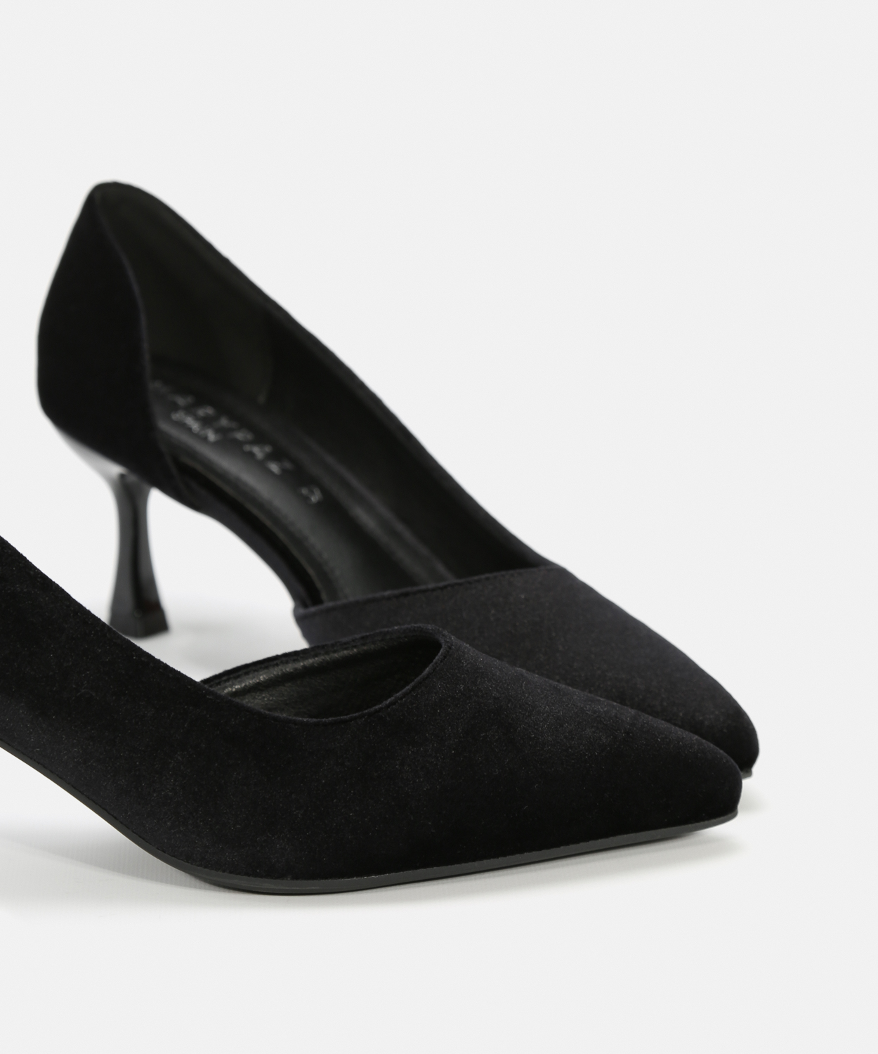 Zapatos sal&oacute;n abertura lateral image number null